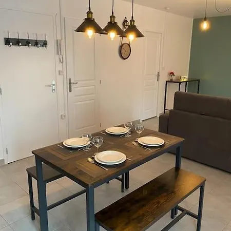 Spacieux - - 4p - Centre - Clim Apartment *