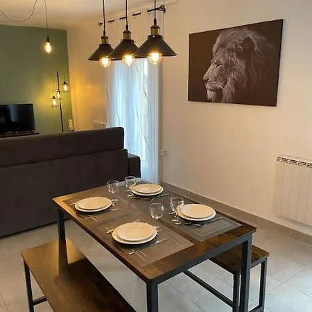Spacieux - - 4p - Centre - Clim Apartment
